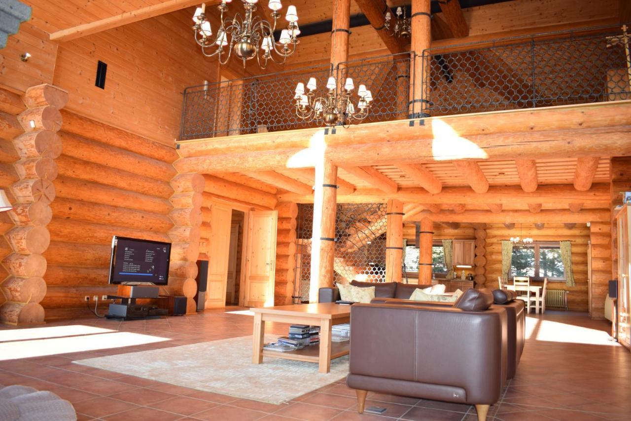 Lodge Tatras เวลคา ลอมนิตซา ภายนอก รูปภาพ